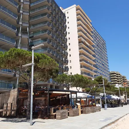 Vistas Mar Primera Linea Playa * プラヤ・デアロ