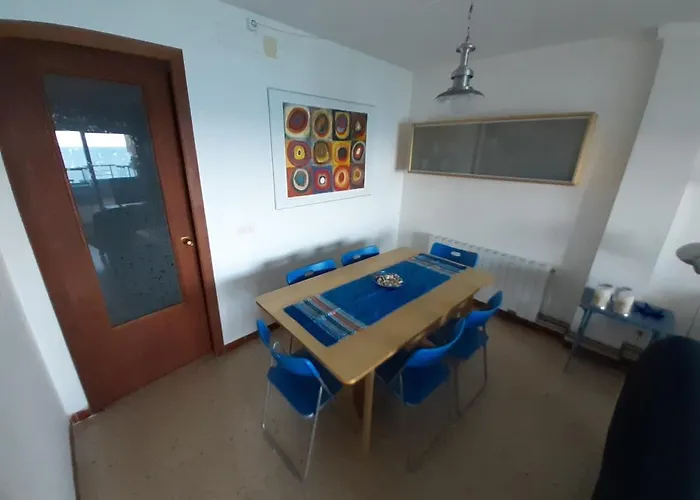 Vistas Mar Primera Linea Playa Apartman *